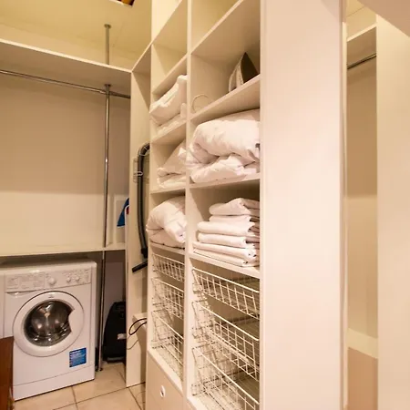 Kopernika Srodmiescie By Bookinghost Varşova