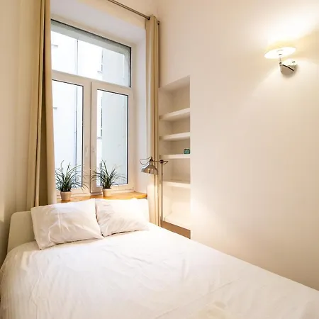 Kopernika Srodmiescie By Bookinghost Appartamento *